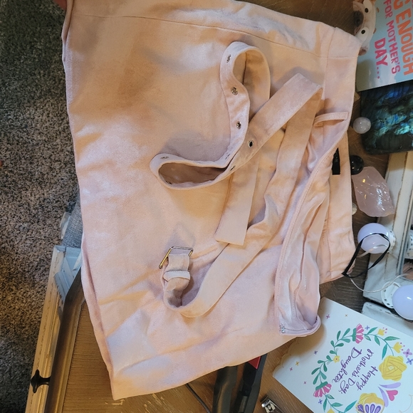 Forever 21 pink mini skirt - Picture 2 of 2